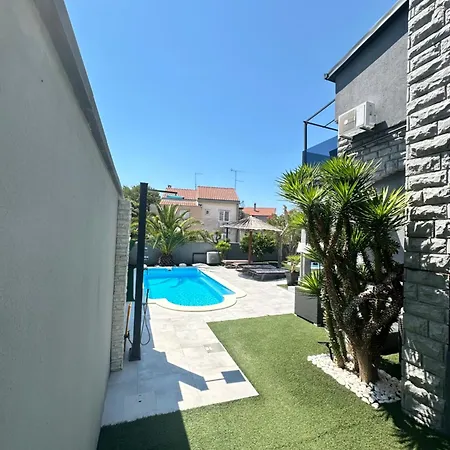 Lägenhet Vernissage Biograd Na Moru